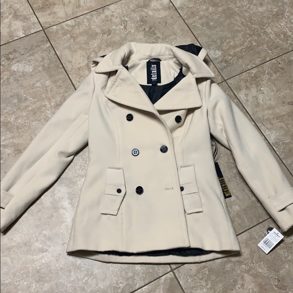 Women’s Peacoat